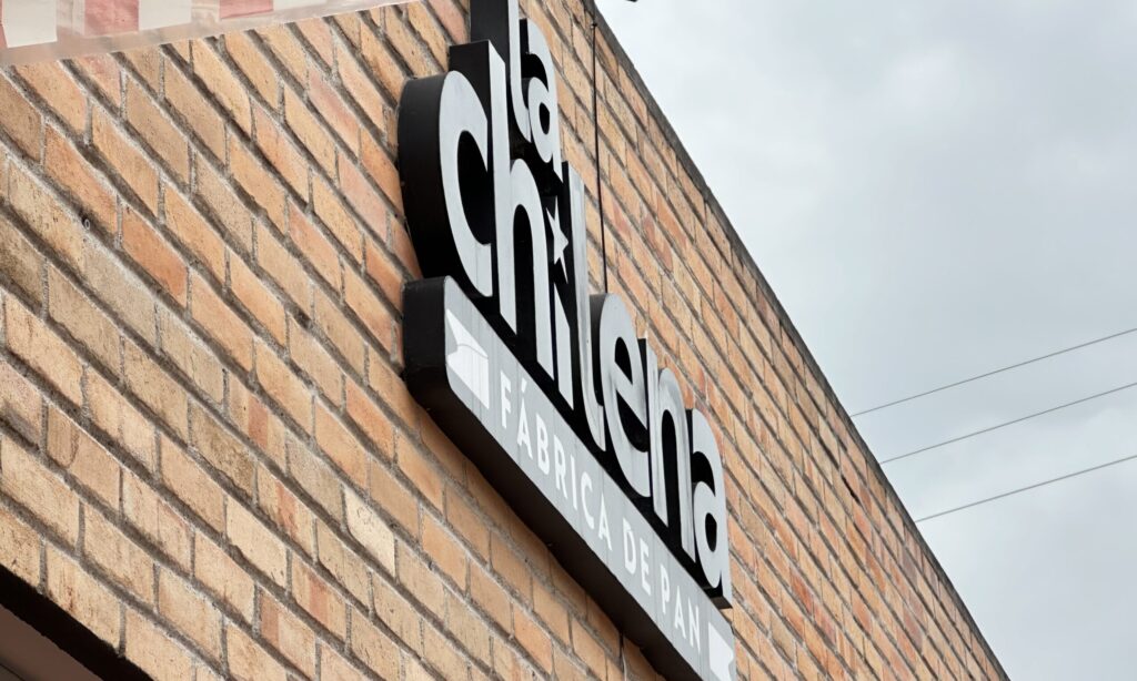 a sign saying "La Chilena"