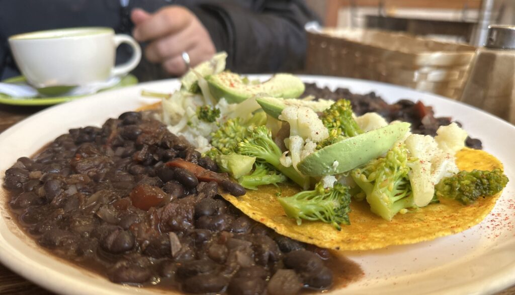 beans and tostadas with vegetables