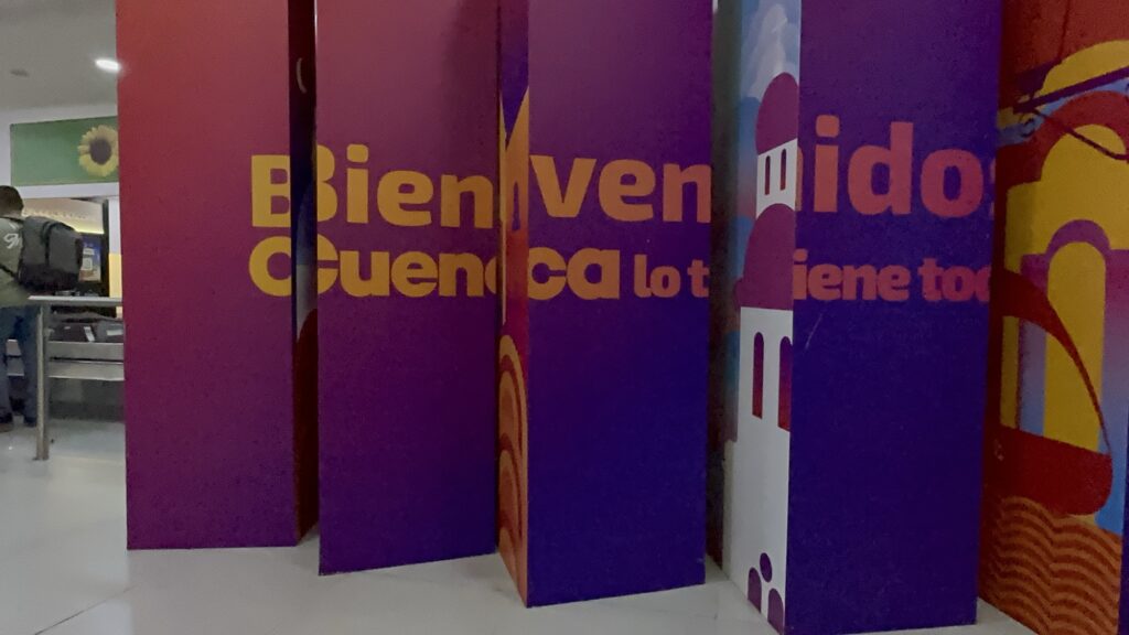 A welcome to Cuenca sign