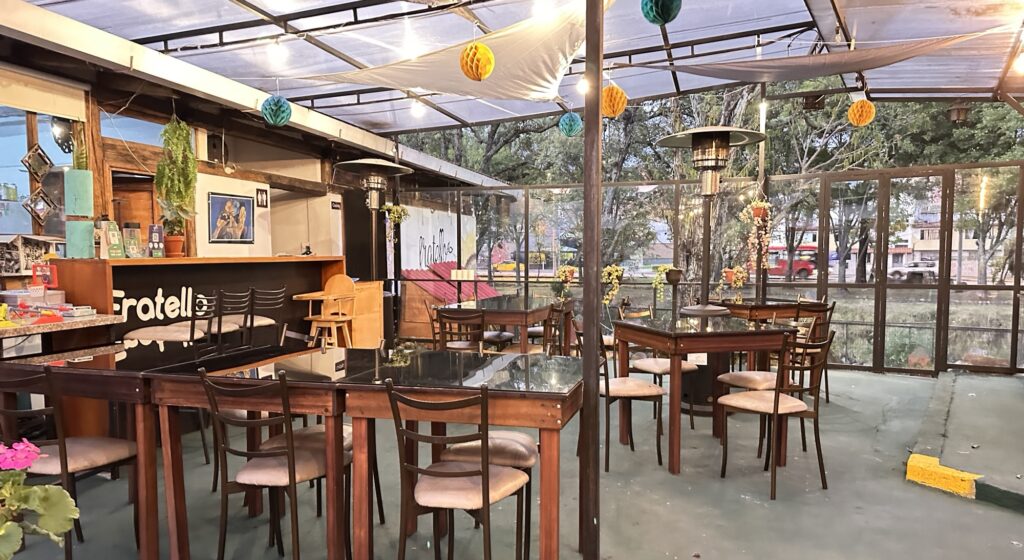 tables at fratello vegan restaurant