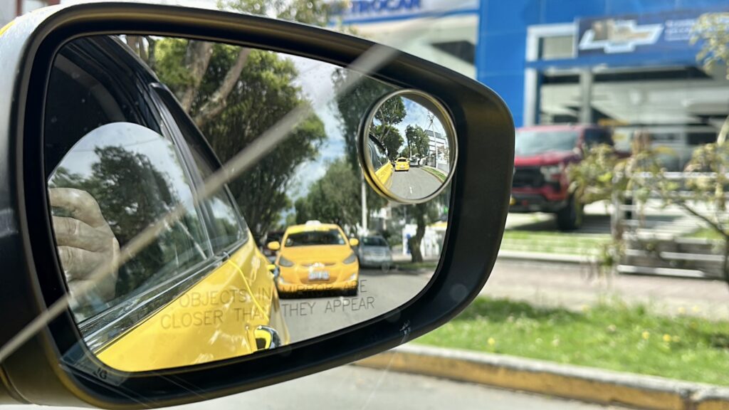 rear view mirror in taxi