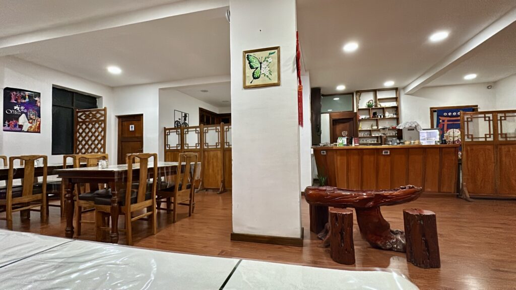 inside of a Chinese restaurant