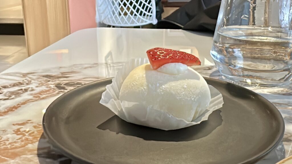 strawberry mochi
