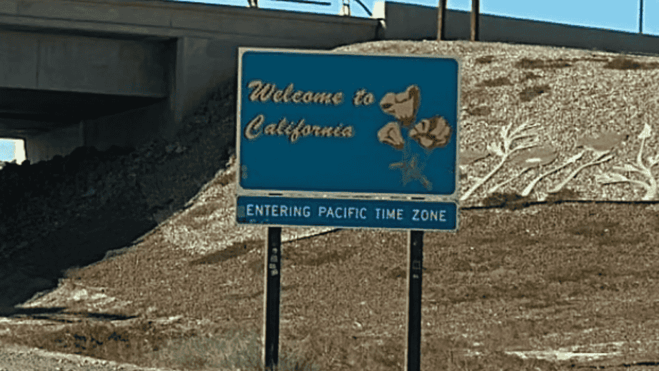 Welcome to California sign