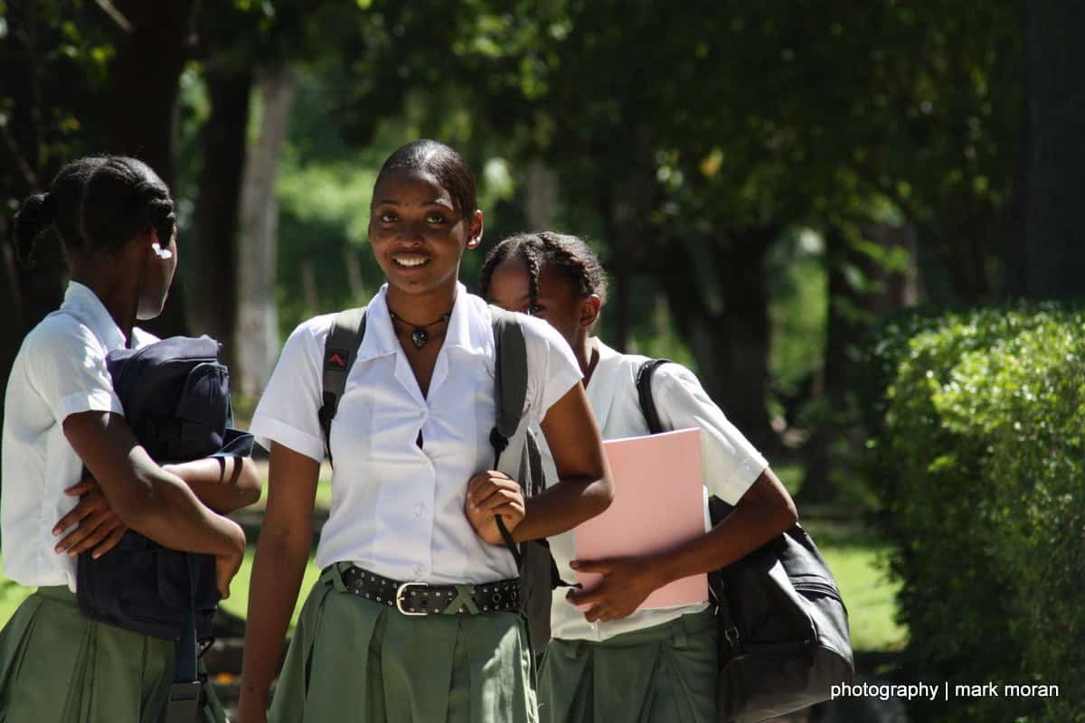 Students after classes (Day 3: Mon, 9/14)